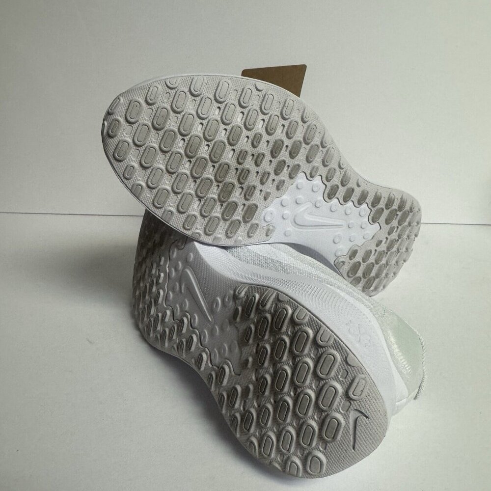 Nike Women’s Revolution 7 Running Shoe White Size 7 M - Picture 5 of 6